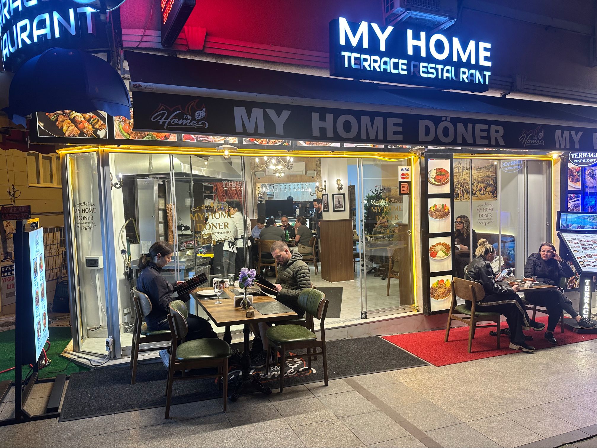 My Home Döner Restoran İçi